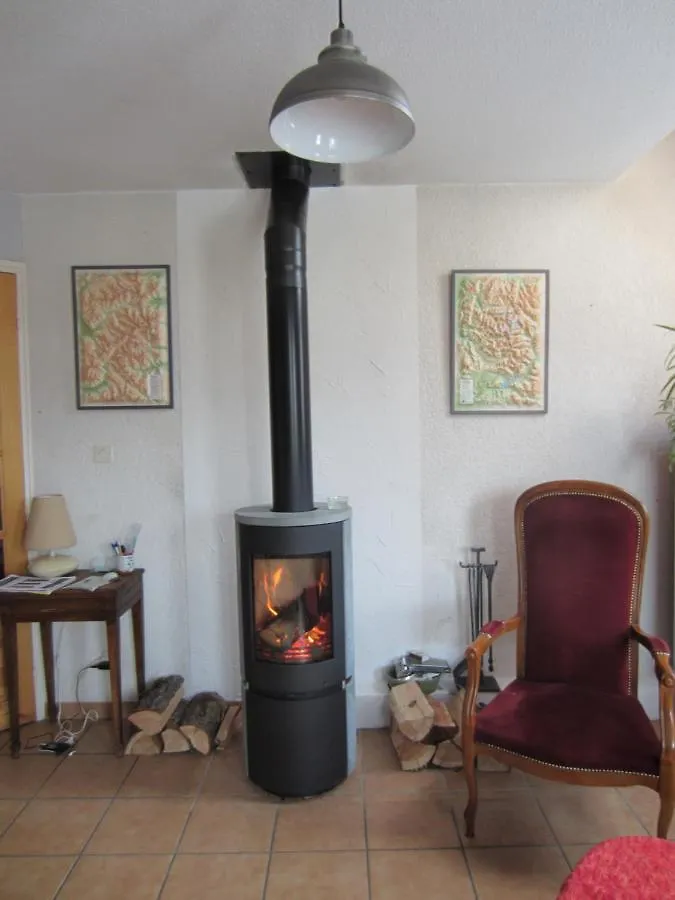 Chez Cat Et Christophe , Chambre Calme Et Lumineuse Chez L'Habitant Avec Vue Guillestre Couette-café
